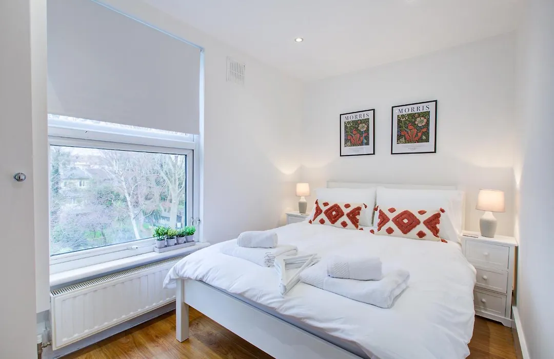 Gorgeous 1 Bedroom Property-1