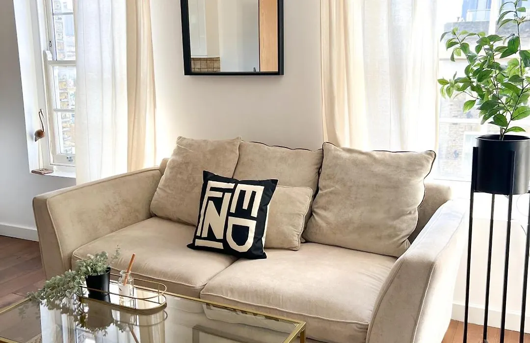 London Stylish 1 Bedroom Apartment-1