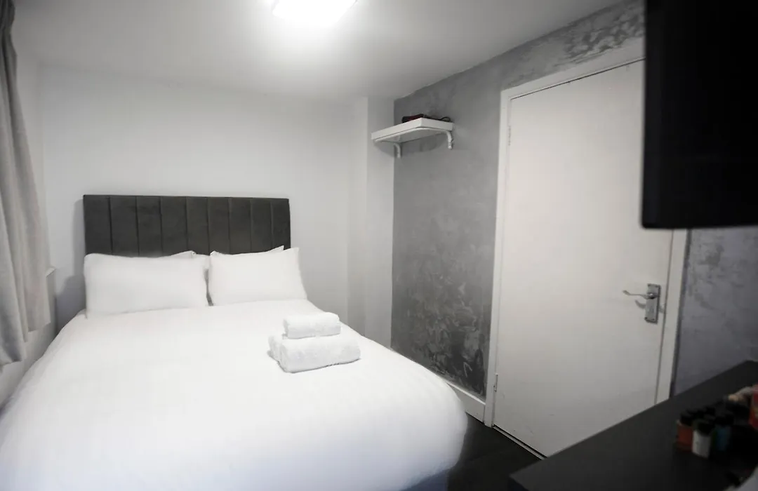 The Finsbury Guesthouse-1