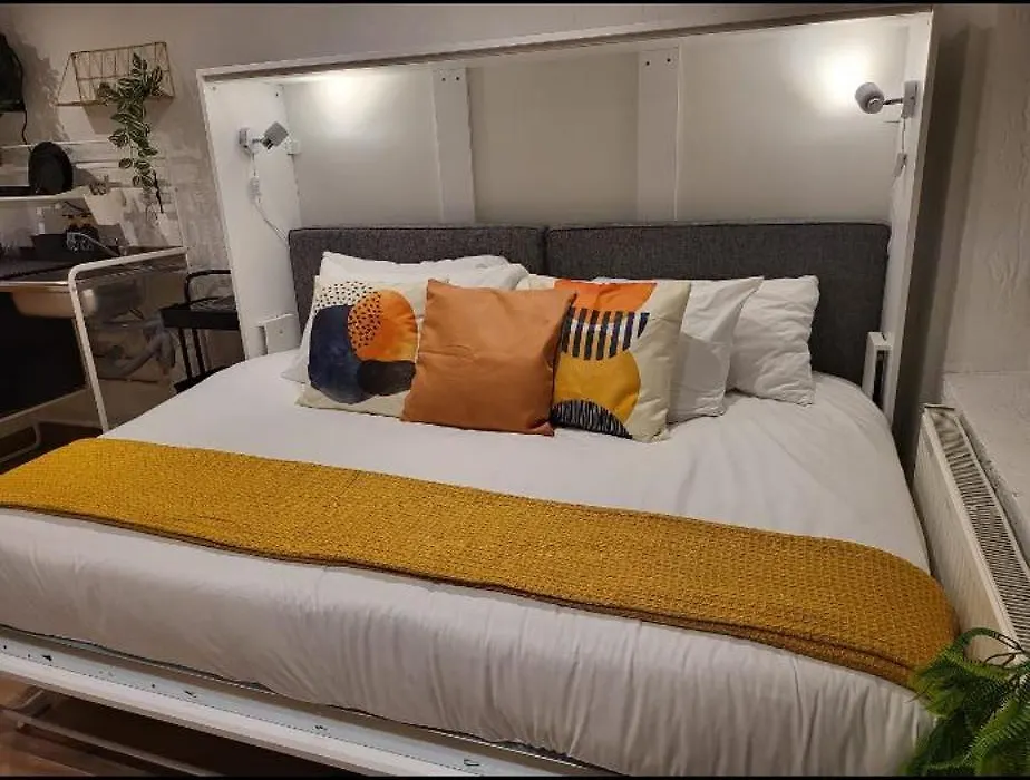 Innit Townhouse-1