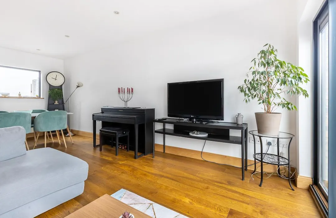 Luxury Penthouse In Central London-1