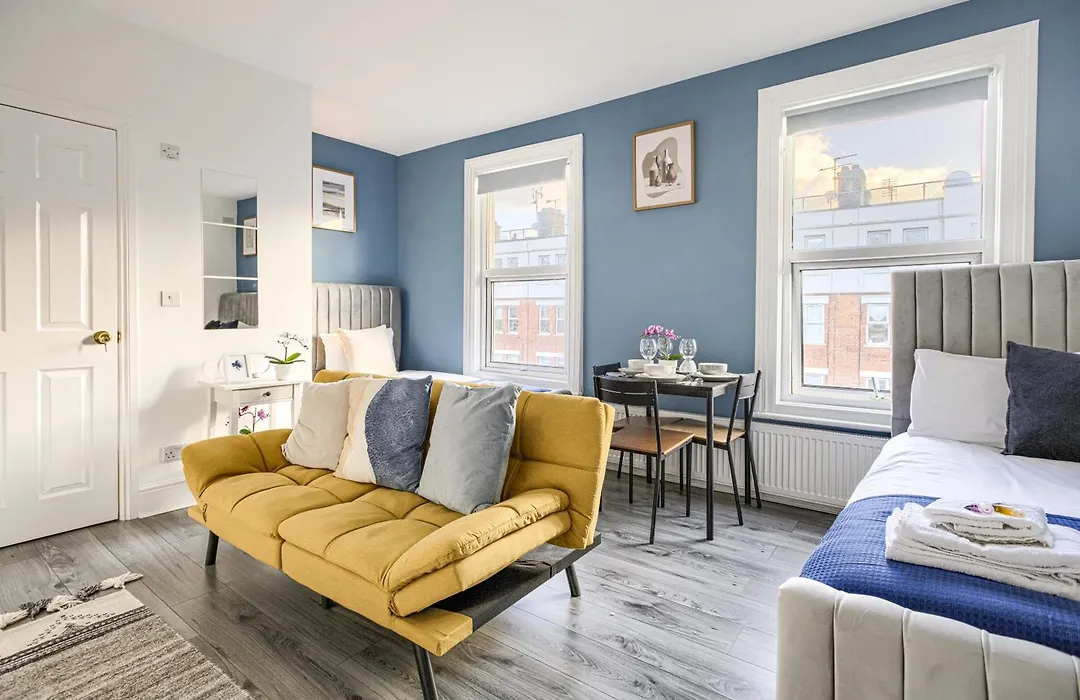 Hackney Central Deluxe Apartment-1
