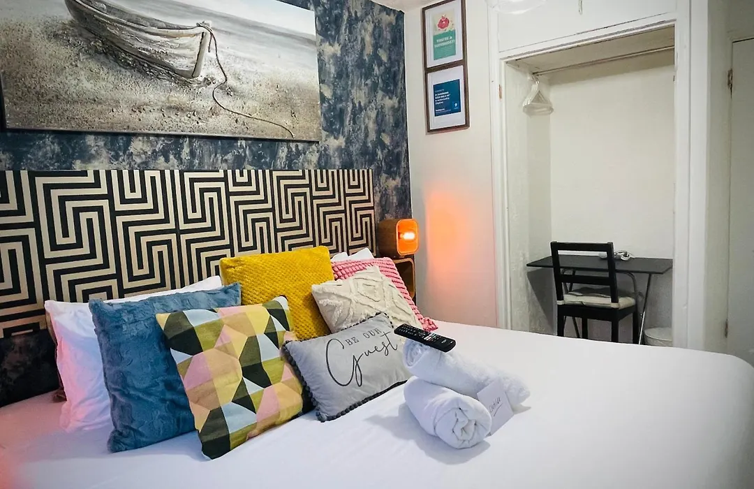 R2 Superking Sized Bed & 65" Tv On The Wall In Clapham-1