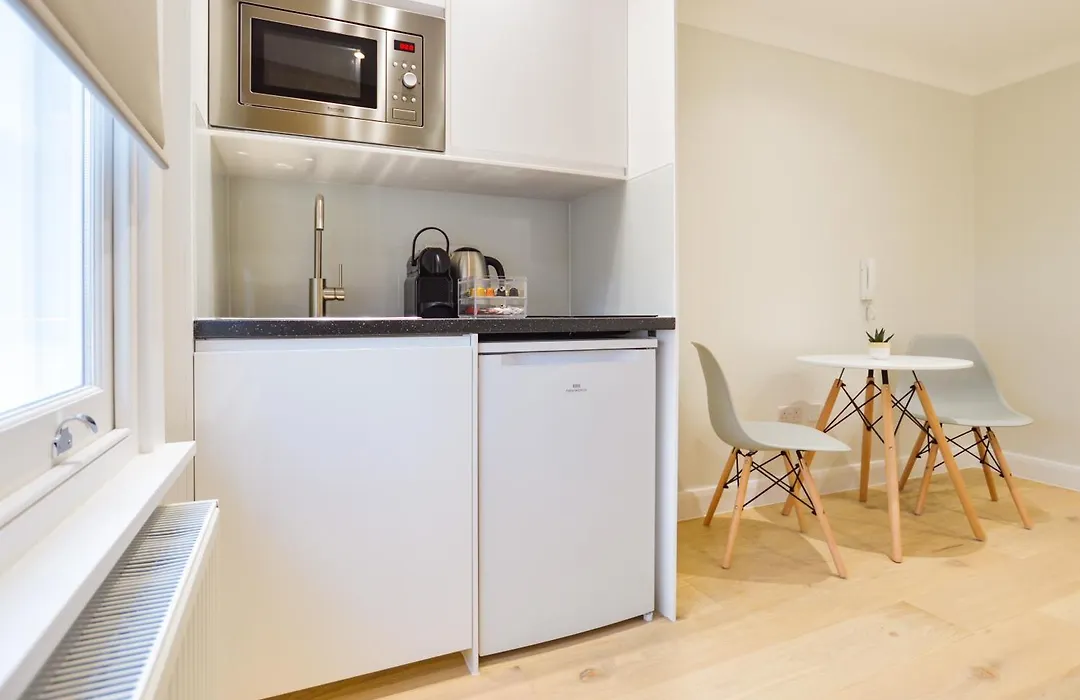 Queensborough Terrace Serviced Apartments-1