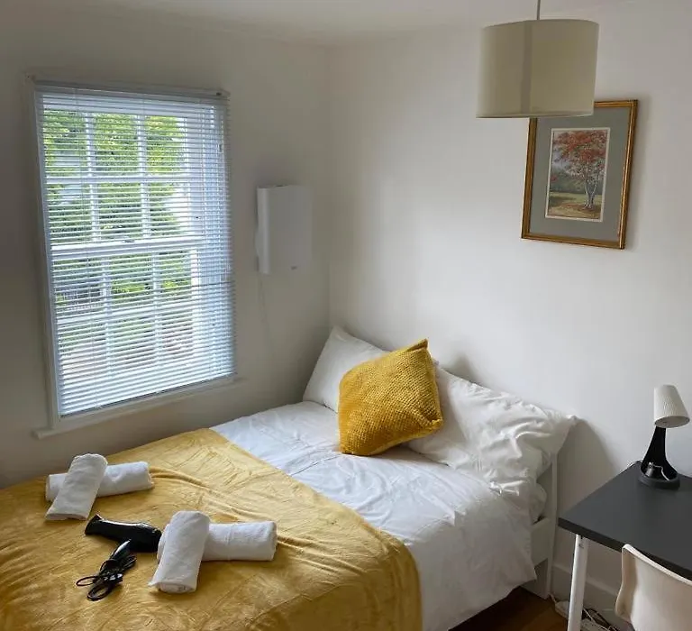 Lovely Private Rooms In Euston, Central London-1