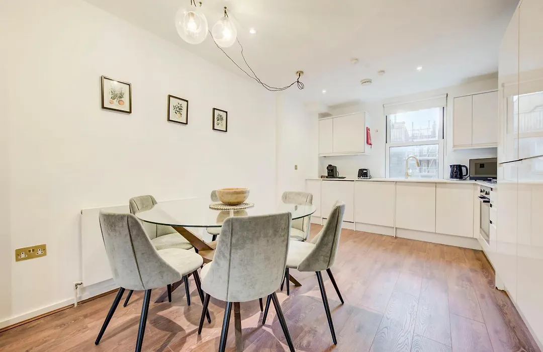 Prime Marylebone 3 Bedroom Apartment-1