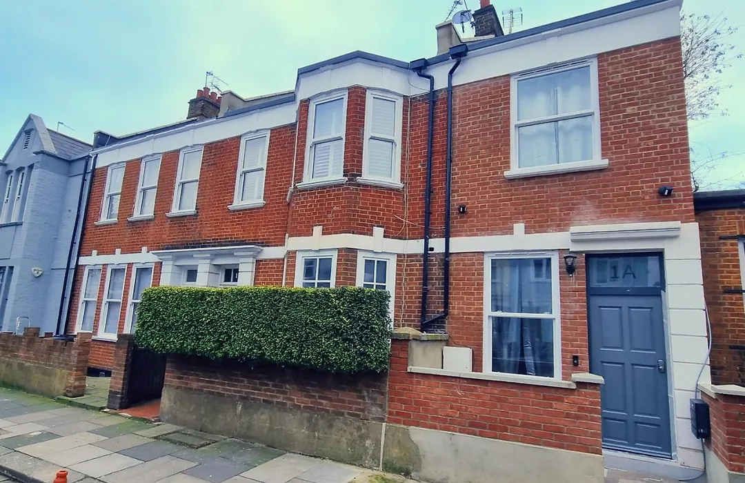 Luxury Fulham 3 Bedroom Garden House-1