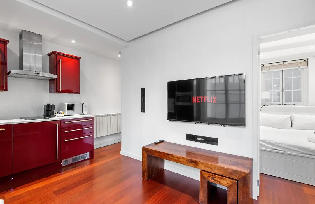 Londwell, Sloane Square Gem, Private Terrace Suite-1