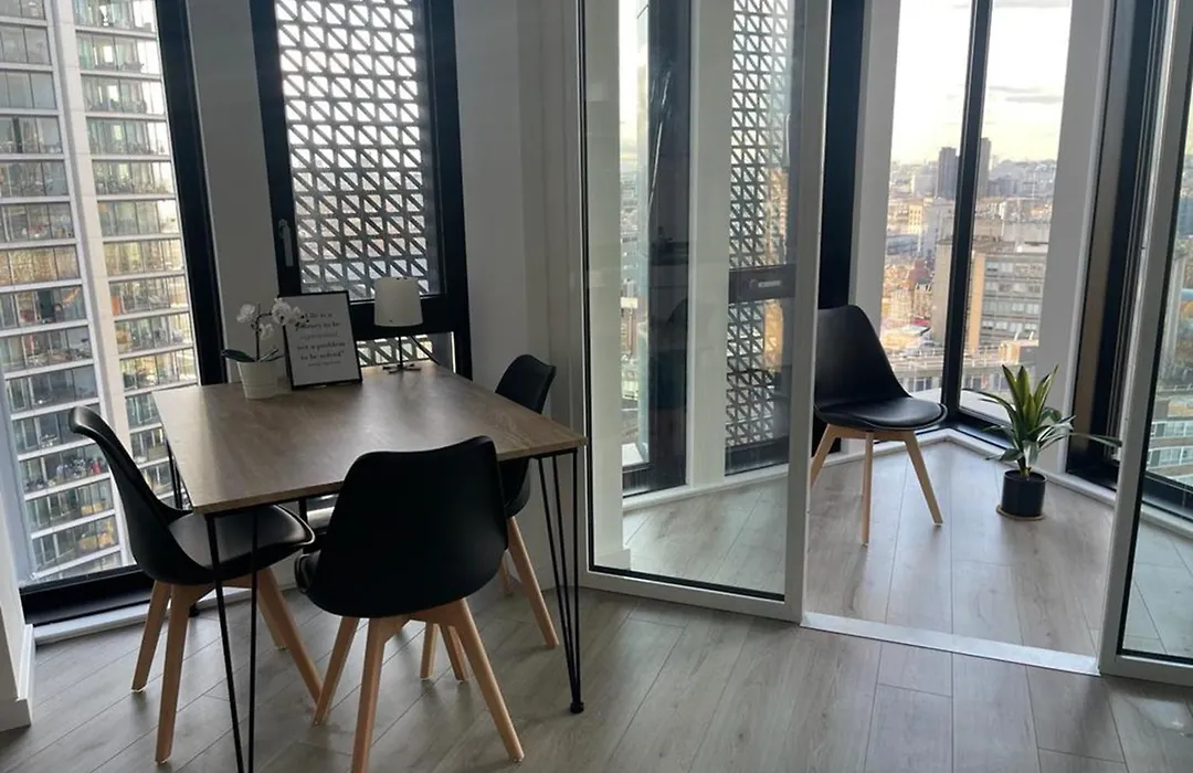Manhattan Pad-1