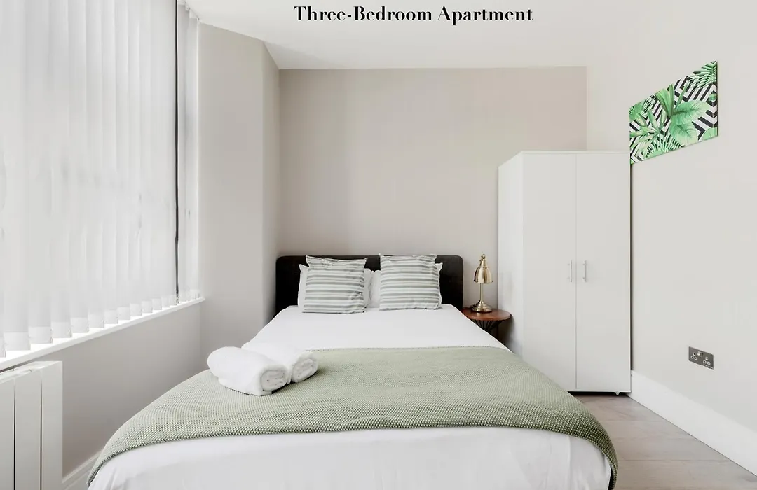 Superb Apartments Opposite Edgware Road Station-1
