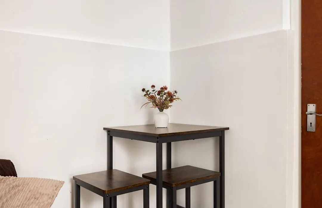 1Bd Apartment Near Olympic Park, East London-1