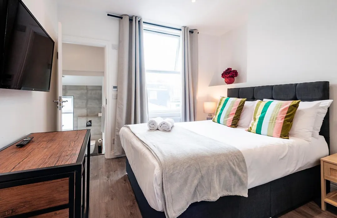 Fulham Urban Suites-1