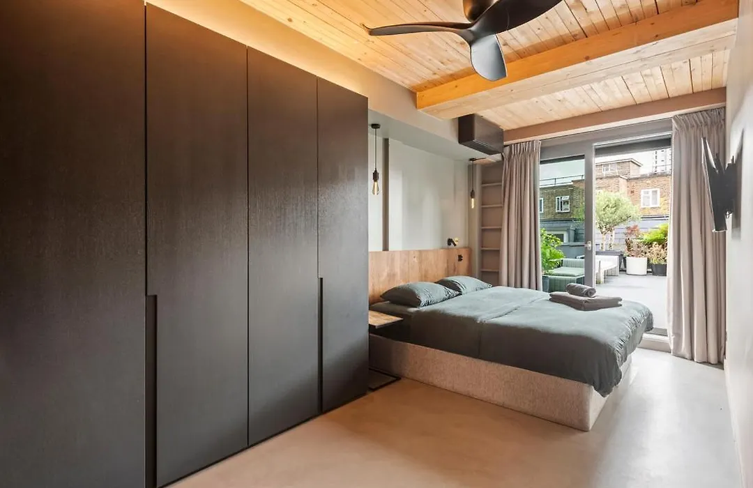 Sleepy Joes Apartments-1