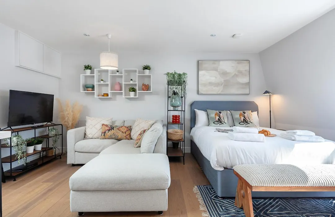 Notting Hill Apartments Collection-1