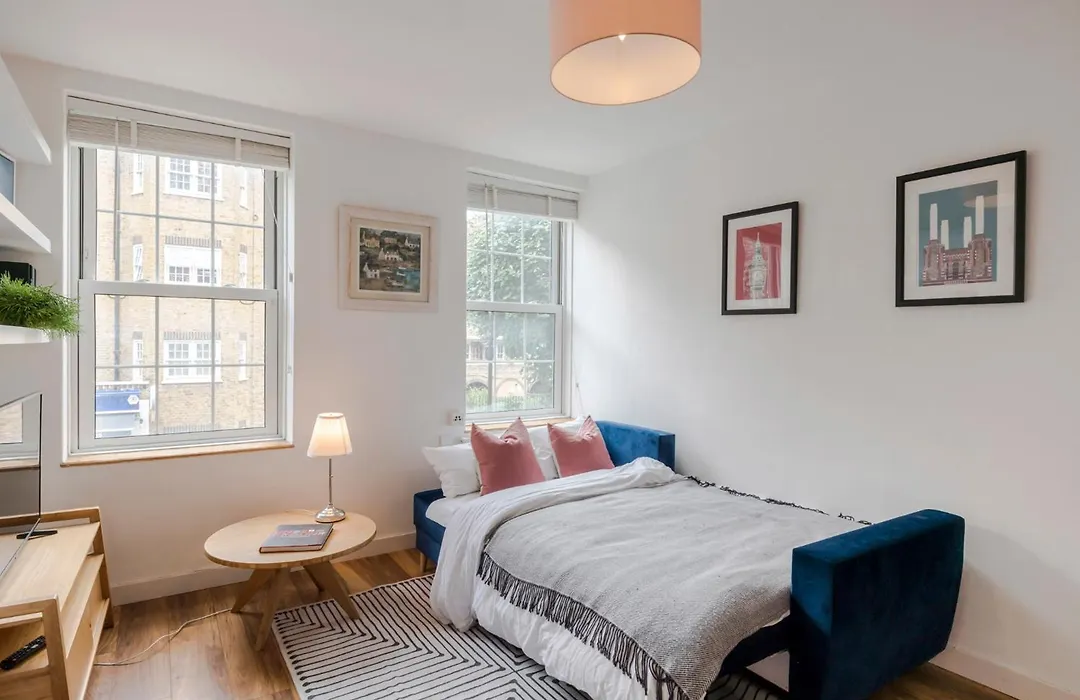 Central Euston One Bedroom Home-1