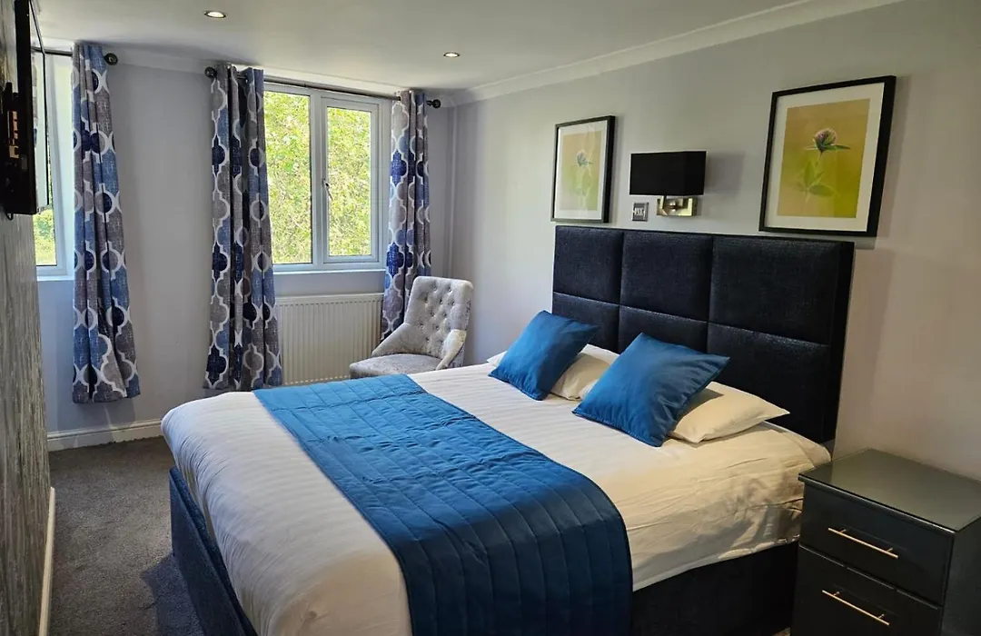 Mentone Hotel-1