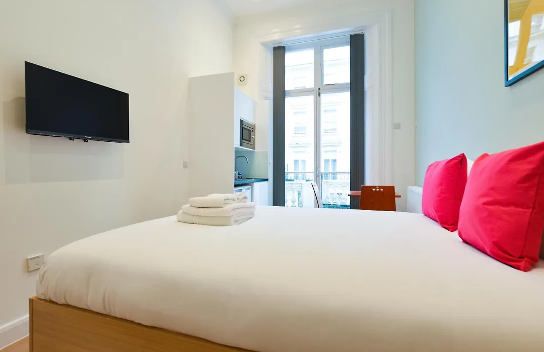 Queensborough Terrace Serviced Apartments-1