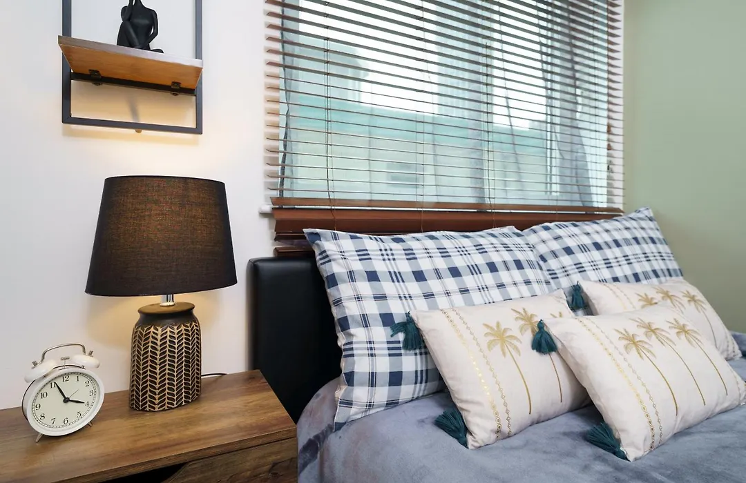 St George Thames Apartment-1
