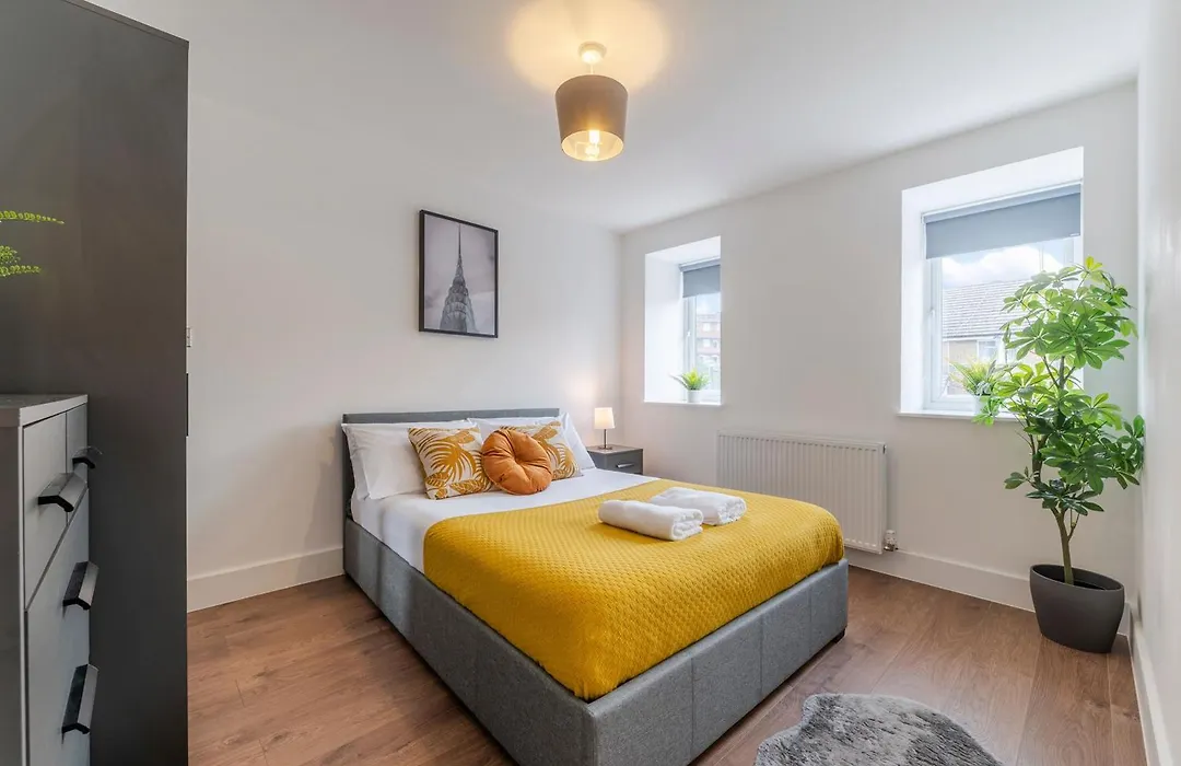 The Perfect Stay London, Home With 2 Bedrooms 1 Bath - Battersea, Vauxhall And Nine Elms-1