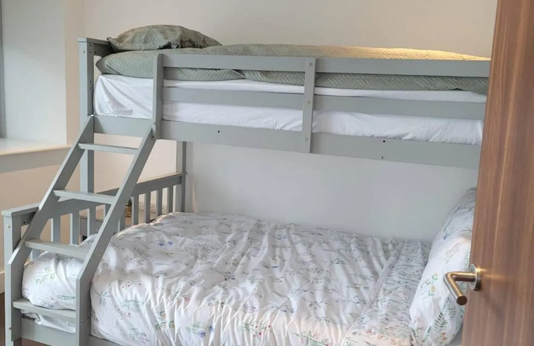 Brand New Apartment 20 Mins From London Waterloo Bp34-1
