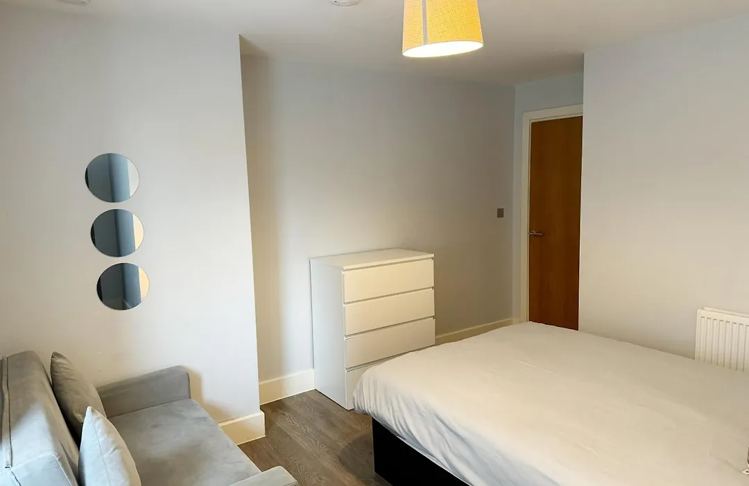 Elegant Plus Luxury Apartments-1