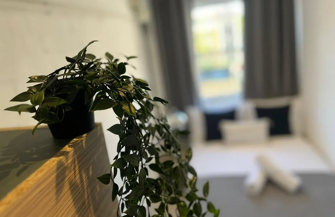 Nifty 2 Bedroom Flat In Goswell Rd-1