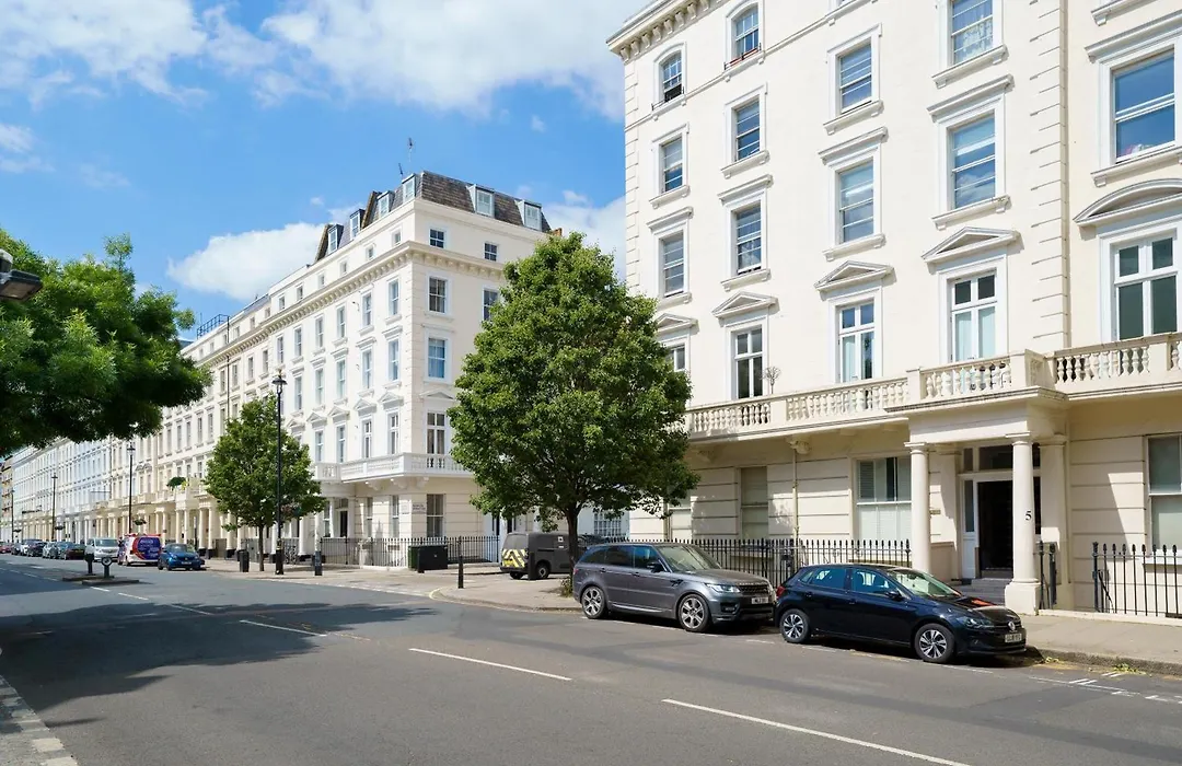 2 Bedroom Flat In Pimlico & Westminster-1