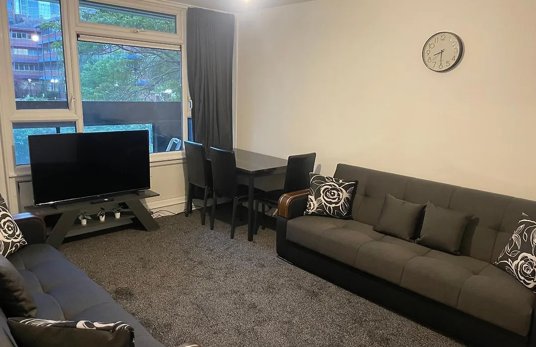 Apartment Flat In Vauxhall-1