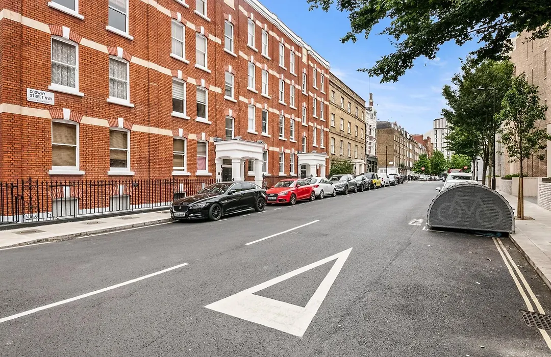 Londwell, Stylish Mayfair Central London Apartment-1