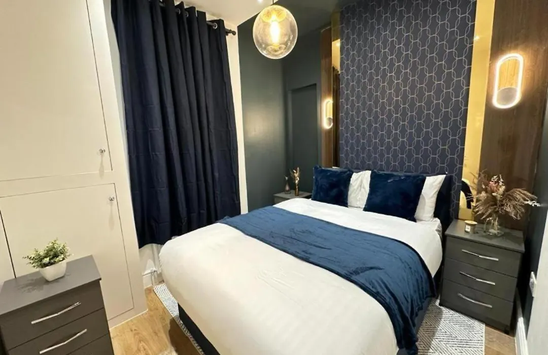 F2- Beautiful 1 Bed Flat Near Edgware Road Station-1
