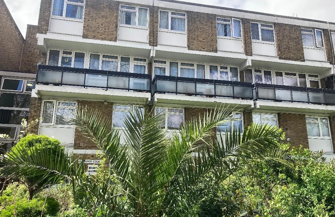Laret Guest House-1