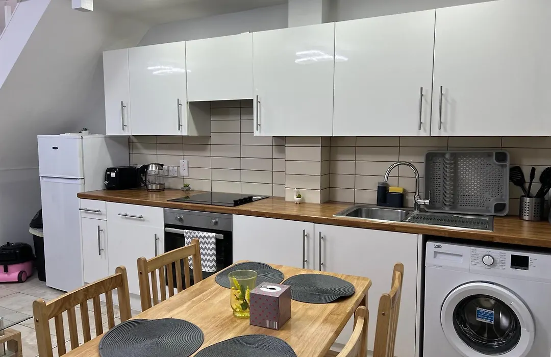 Comfy Entire Flat In Kings Cross-1