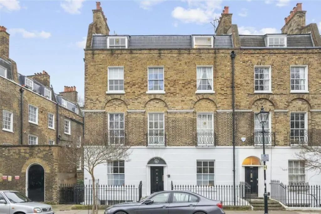 Charming 2 Bedroom Central London Family Home-1
