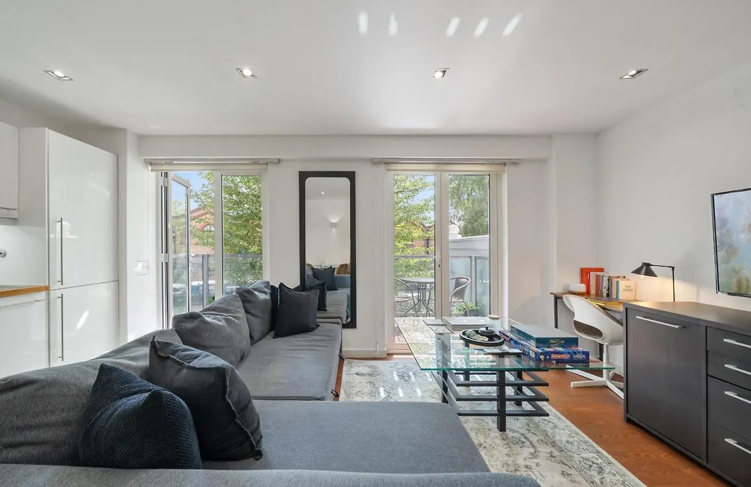Portobello Dock - 1St Floor Canal View-1