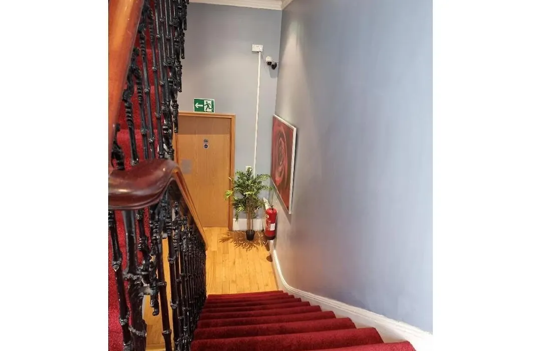 F103-Maisonette 1St Floor Studio Near Hyde Park-1
