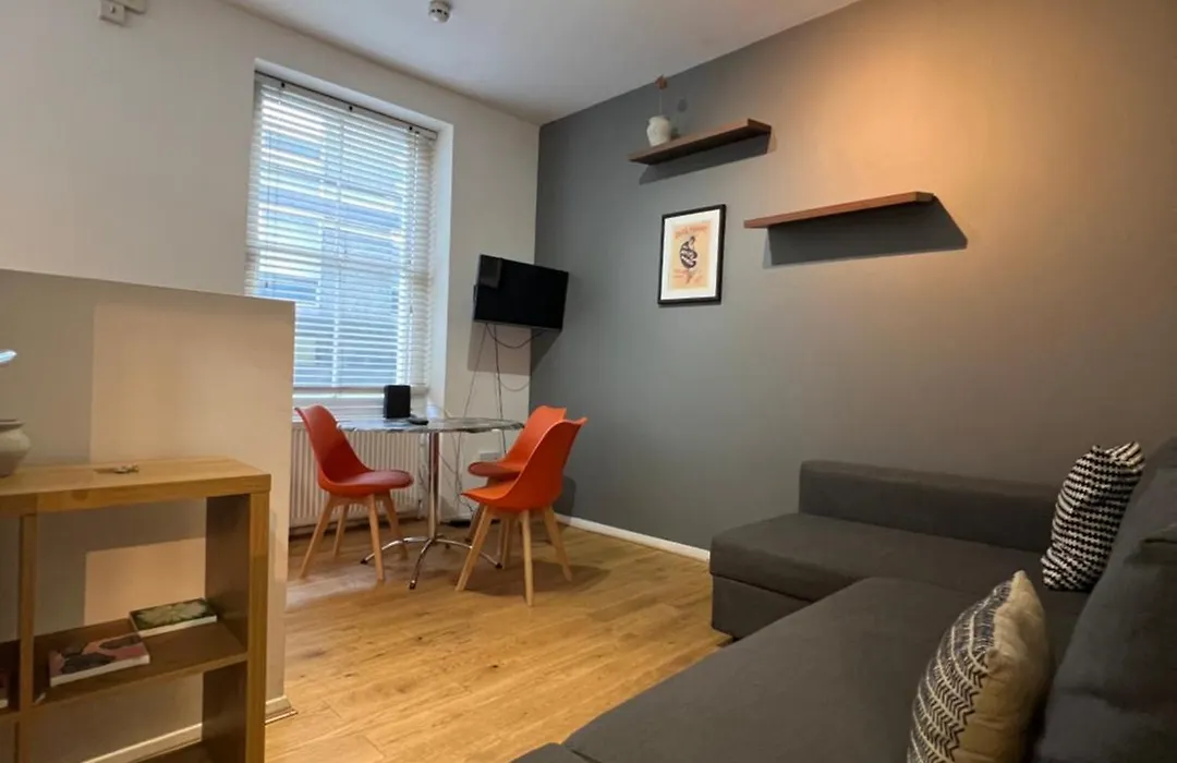 Maple Street Apartments-1