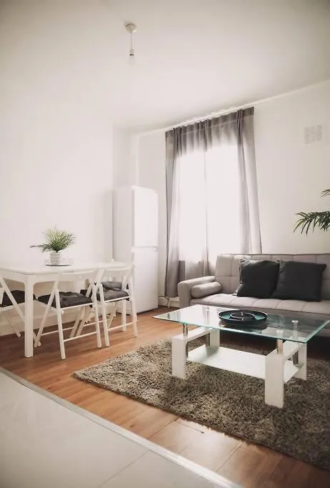 3 Bed Flat With Balcony Central-1
