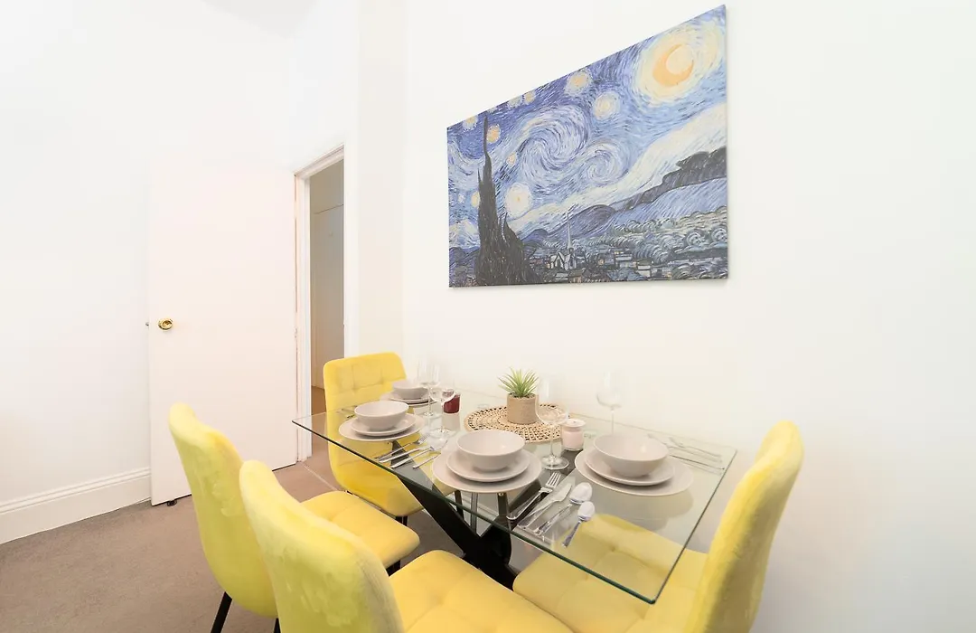 Cozy Apartment In The Heart Of Fulham, London-1