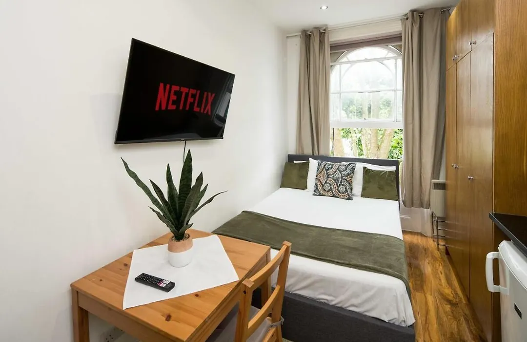 Charming Fully Equipped Studio-1