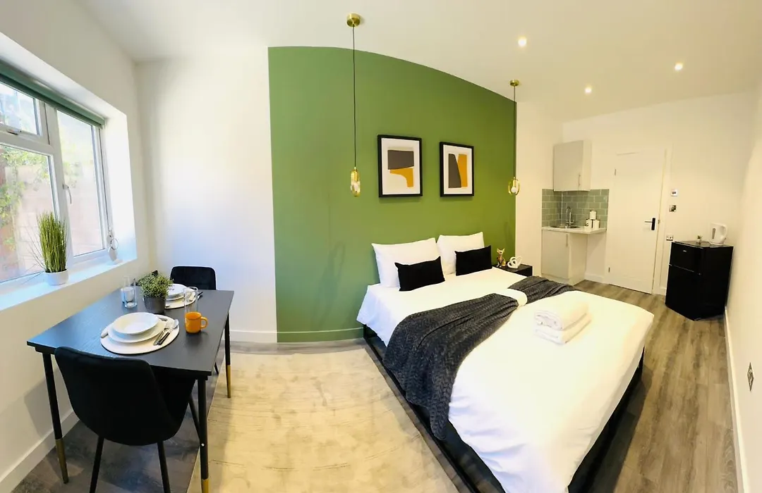 Luxury Central London Flats, Ideal For Tourists-1