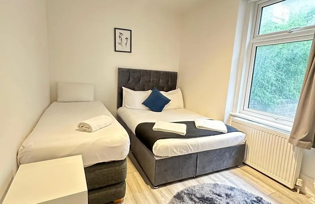 Ground Floor One Bedroom Flat-1