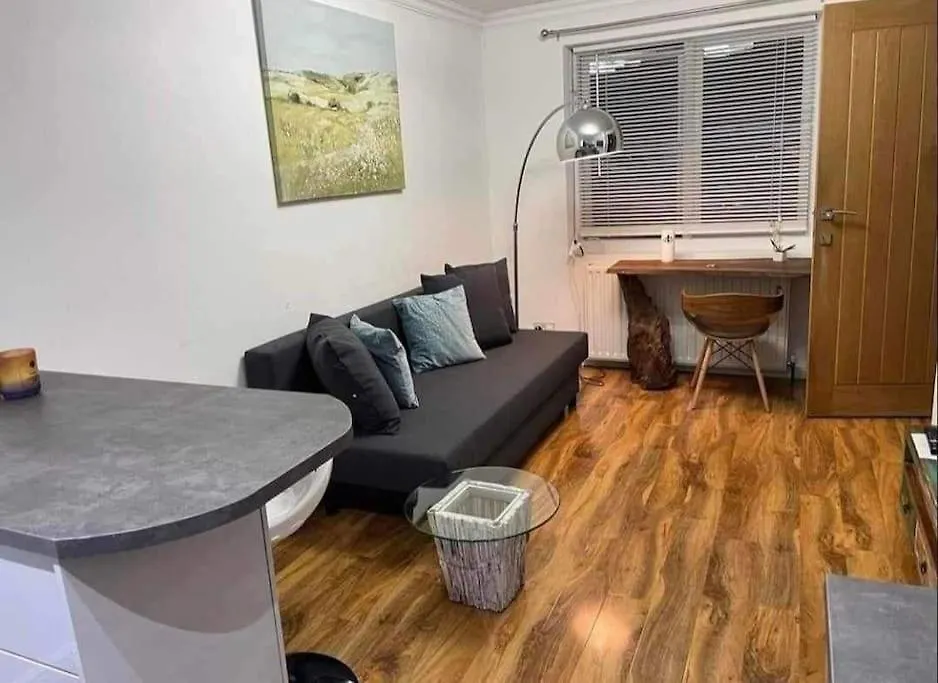 Dollis Hill One Bedroom Apartment Nw2-1