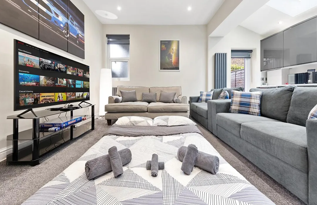 Modern Apartment In Shepherds Bush, Near Westfield-1