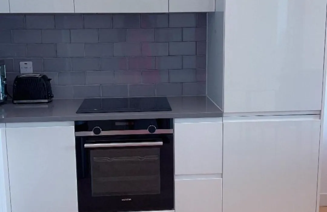 Ds Rentals - Entire 1 Bedroom Apartment-1