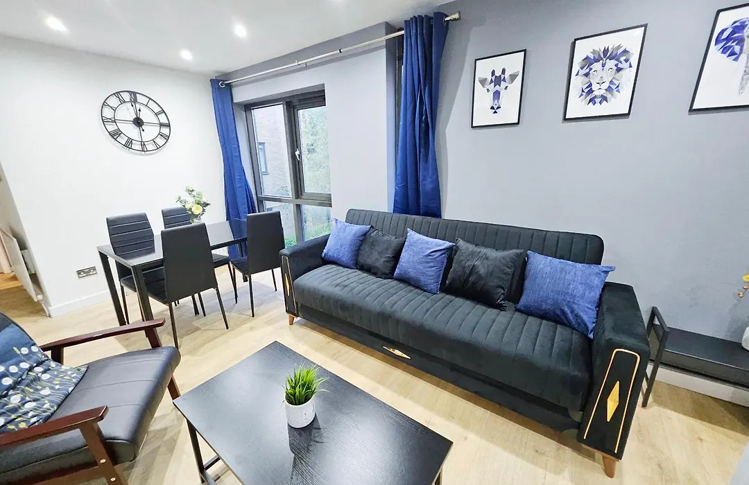Gdy2 - The Green Dragon Apartment-1
