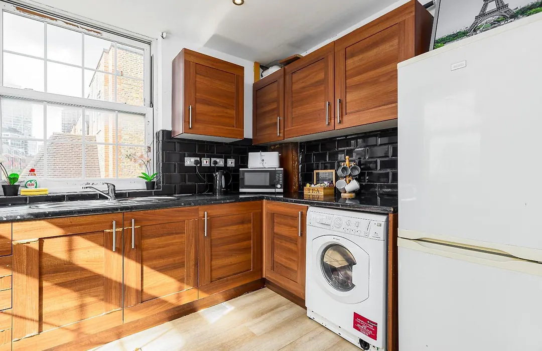 Aldgate Flats-1