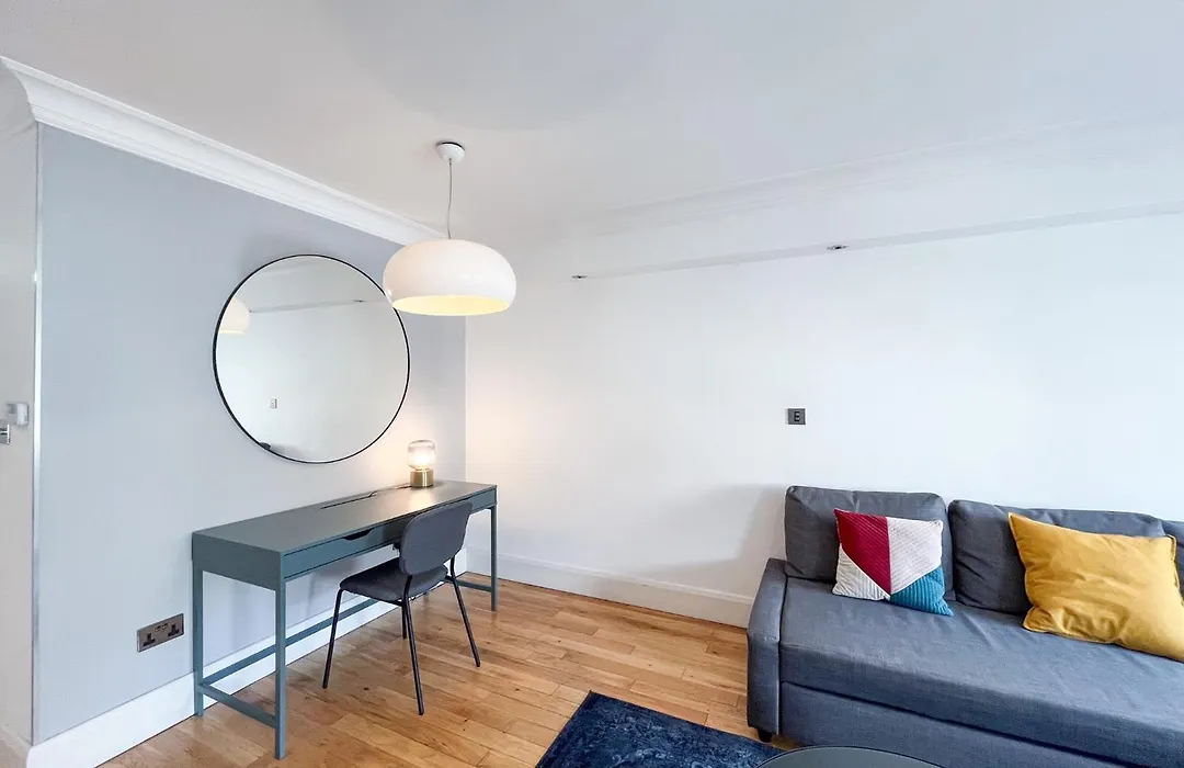 Large And Very Stylish Apartment P1-1
