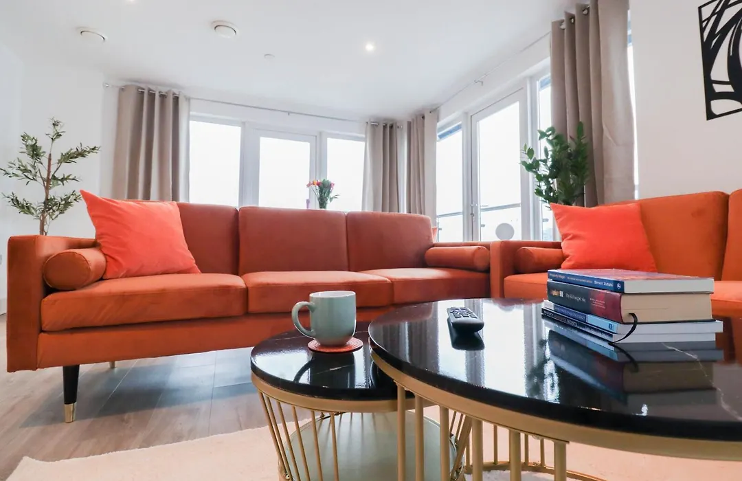 Spacious And Sunny Flat L River Balcony View !-1