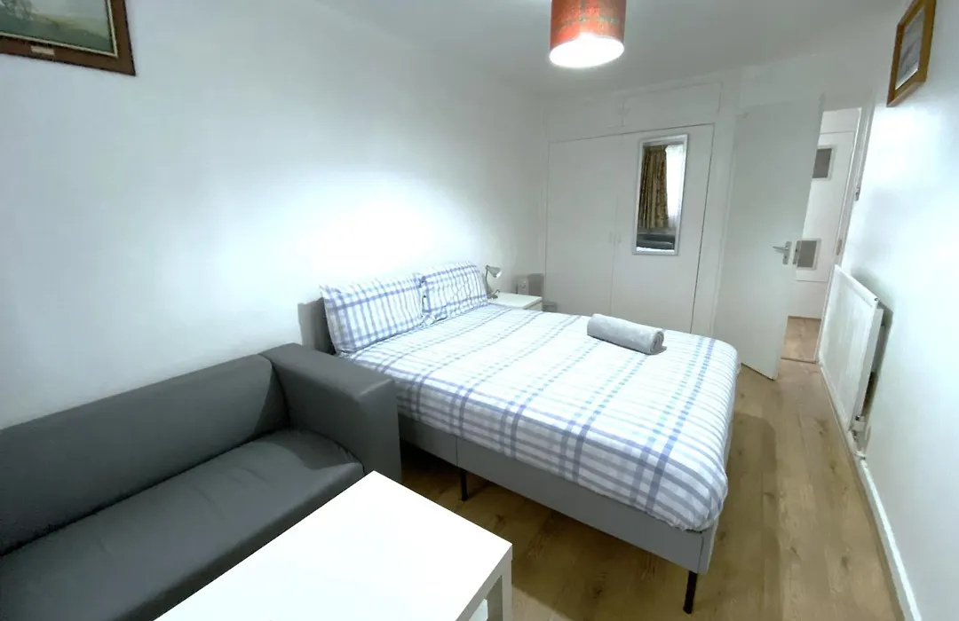 Laret Guest House-1