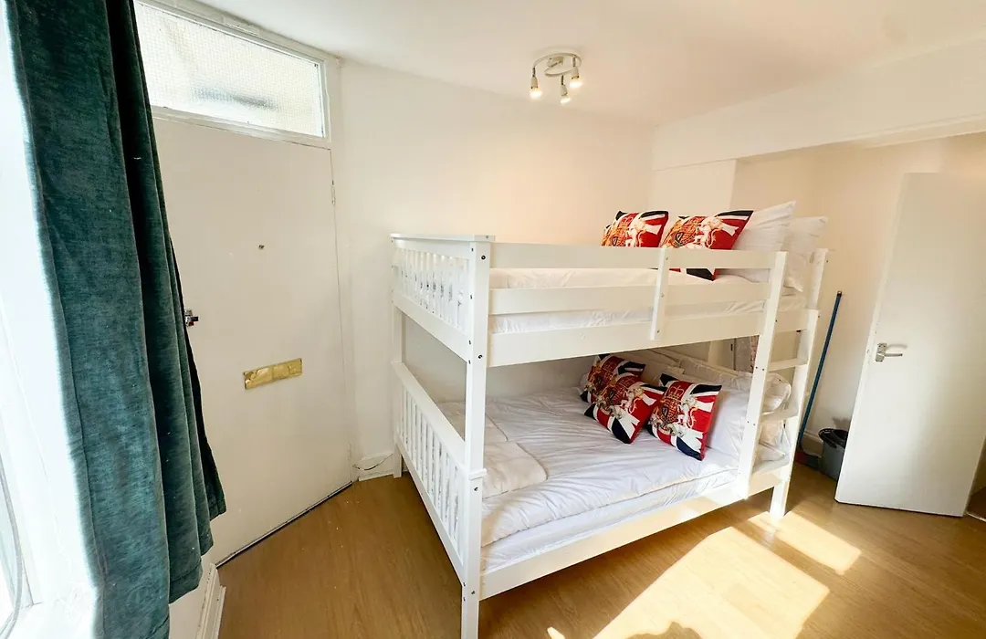 Clapham Studio-1